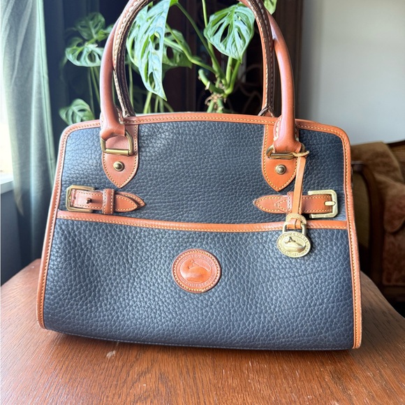 90s vintage Dooney & Bourke Black and Tan purse